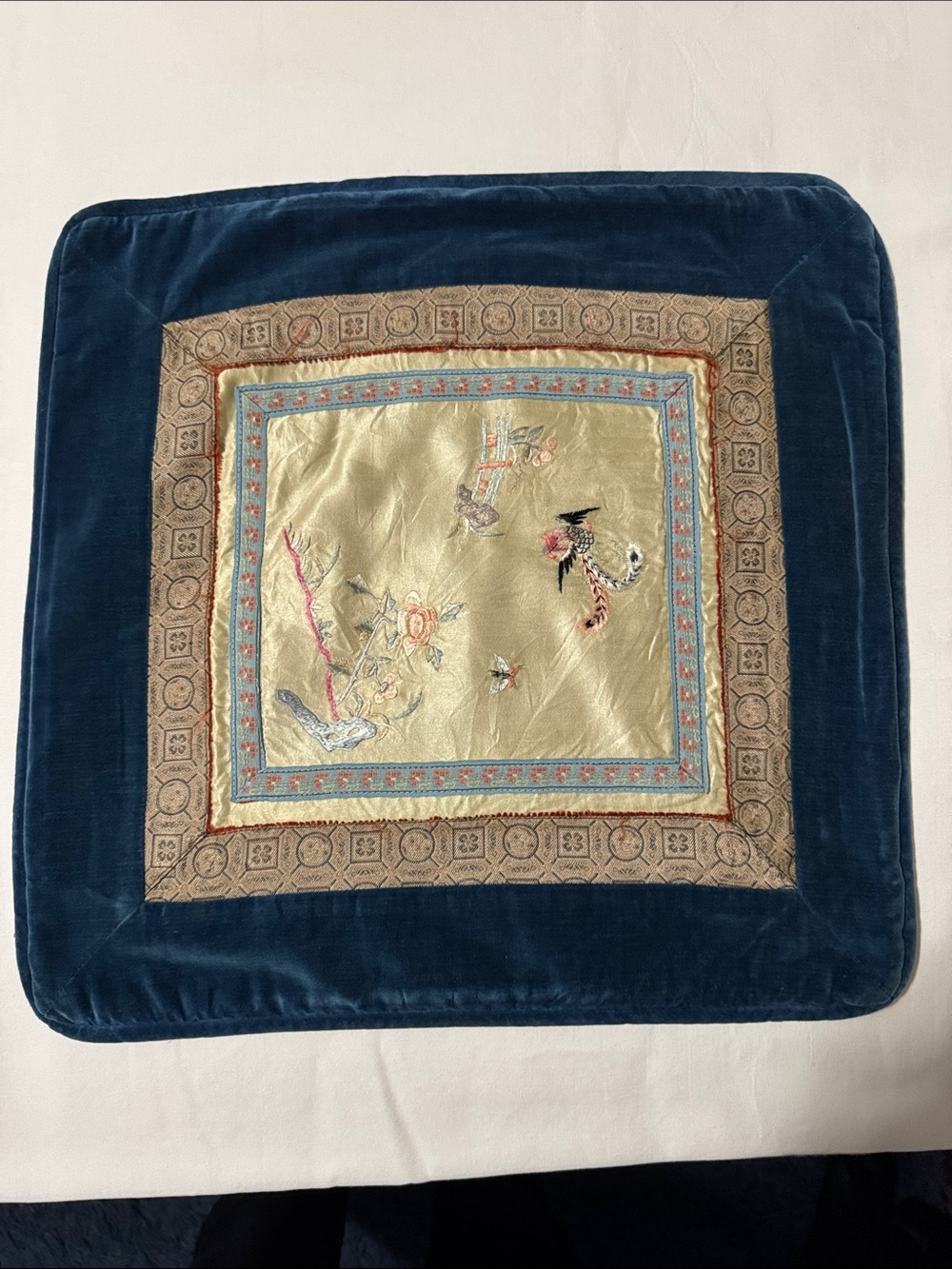 (M) Mid century Chinese hand embroidered Chinese pillow cover.
